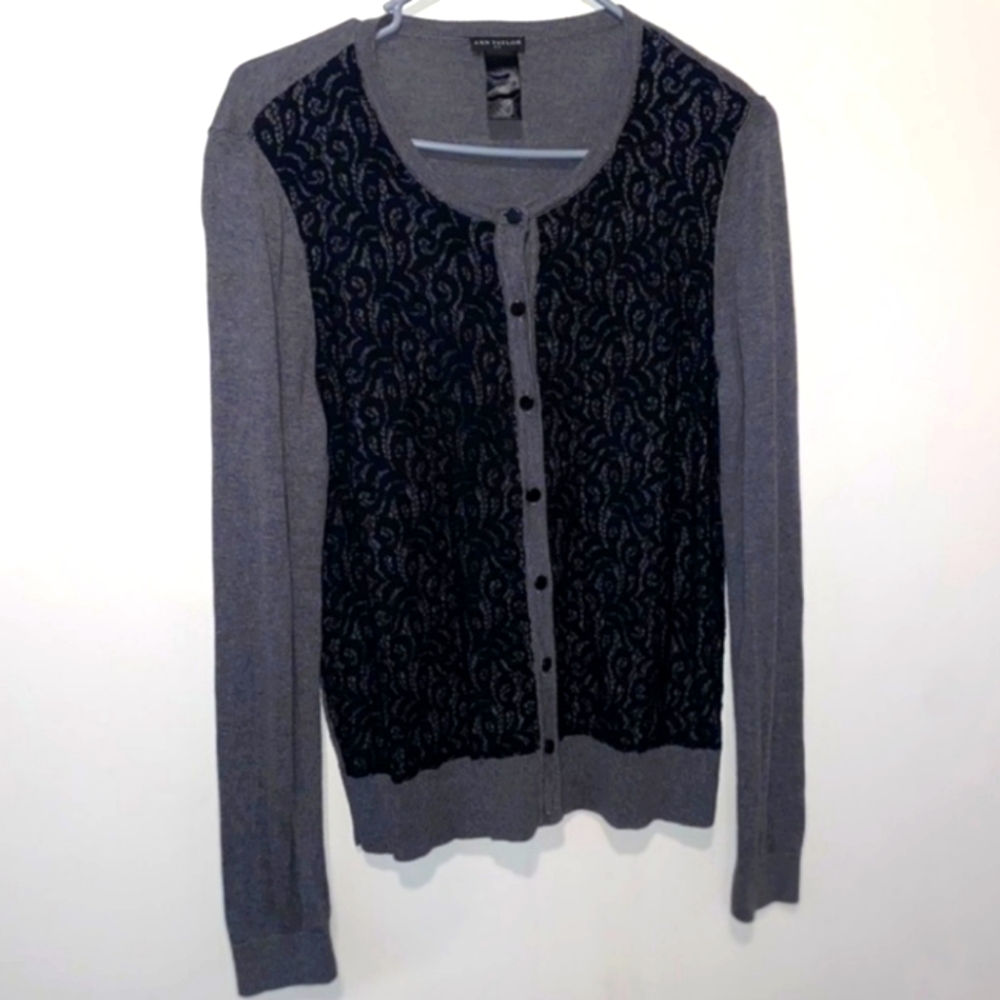 EUC ANN TAYLOR Factory Lace-Front Long-Sleeve 2-Tone Buttoned Cardigan Sweater - Picture 1 of 4